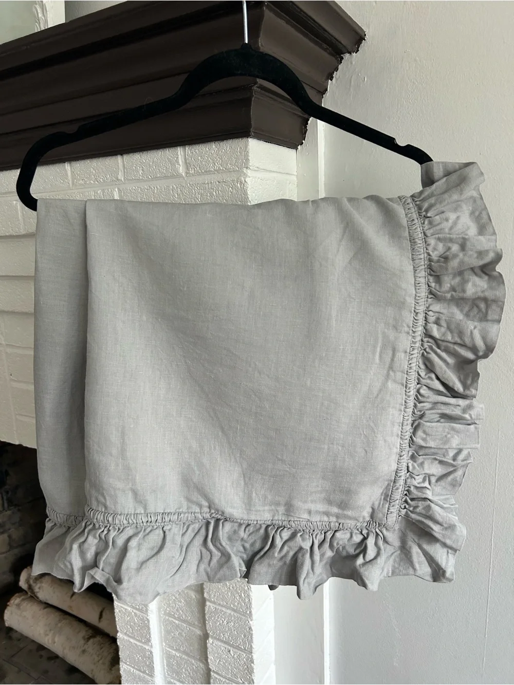 Pottery Barn Linen Light Gray Blue Ruffle-Trim Pillow Shams (2) Euro size